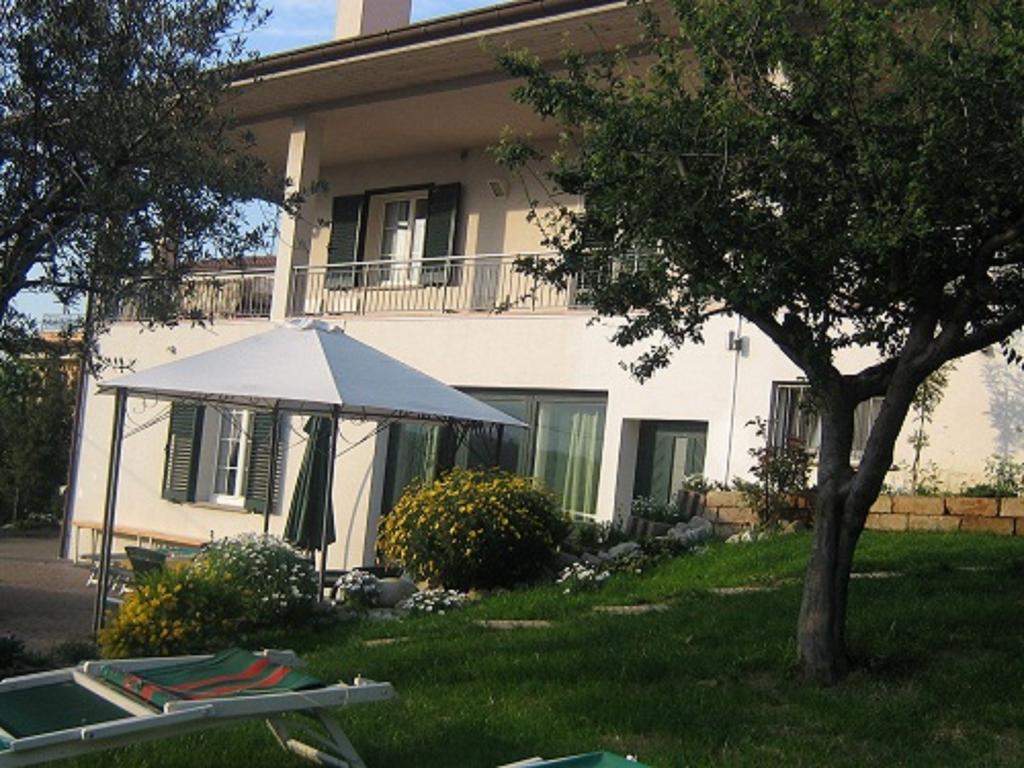 Villa Emma - L'Arte Dell'Accoglienza Сан Марино Екстериор снимка